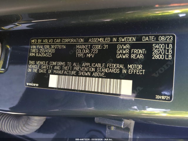 YV4L12RL3R1776114 Volvo Xc60 B5 Plus Dark Theme