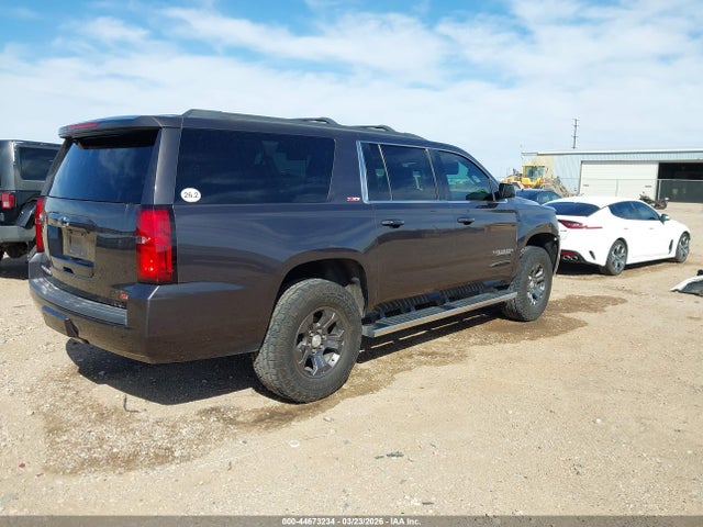 1GNSKJKC0FR738991 Chevrolet Suburban 1500 Lt