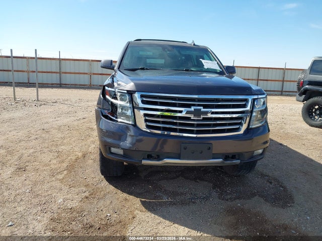 1GNSKJKC0FR738991 Chevrolet Suburban 1500 Lt