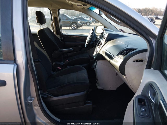 44673249 :رقم المزاد ، 2C4RDGBG2ER450440 vin ، 2014 Dodge Grand Caravan American Value Pkg مزاد بيع