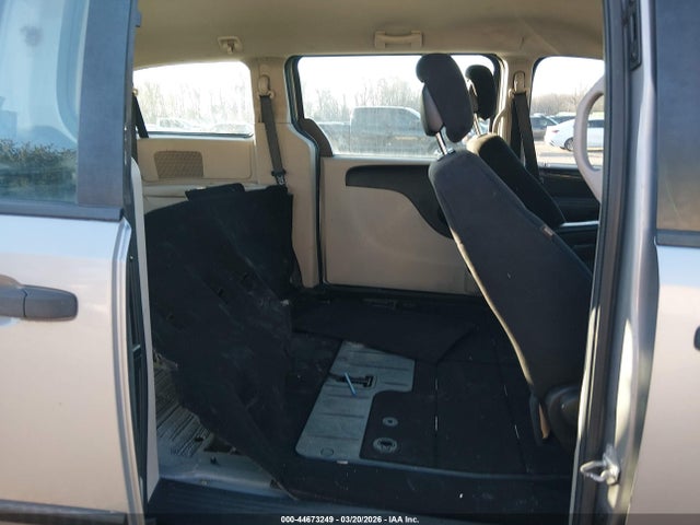 44673249 :رقم المزاد ، 2C4RDGBG2ER450440 vin ، 2014 Dodge Grand Caravan American Value Pkg مزاد بيع