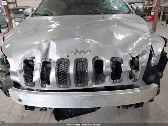 Продаж на аукціоні авто 2016 Jeep Cherokee Latitude, vin: 1C4PJMCS6GW278991, номер лоту: 44673255