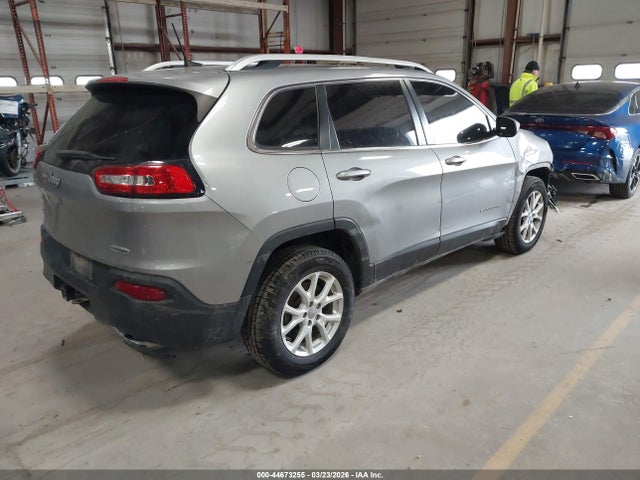 Продаж на аукціоні авто 2016 Jeep Cherokee Latitude, vin: 1C4PJMCS6GW278991, номер лоту: 44673255