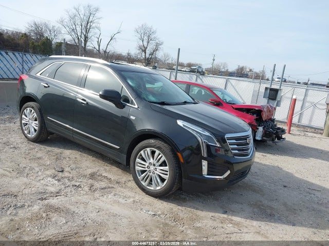 44673257 :رقم المزاد ، 1GYKNFRS3KZ261391 vin ، 2019 Cadillac Xt5 Premium Luxury مزاد بيع