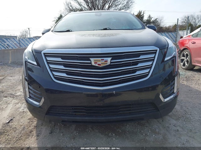 44673257 :رقم المزاد ، 1GYKNFRS3KZ261391 vin ، 2019 Cadillac Xt5 Premium Luxury مزاد بيع