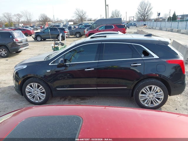 44673257 :رقم المزاد ، 1GYKNFRS3KZ261391 vin ، 2019 Cadillac Xt5 Premium Luxury مزاد بيع
