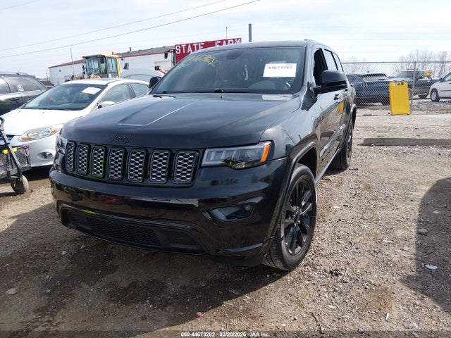 2018 Jeep Grand Cherokee Altitude 4x4 მანქანა იყიდება აუქციონზე, vin: 1C4RJFAGXJC394318, აუქციონის ნომერი: 44673282