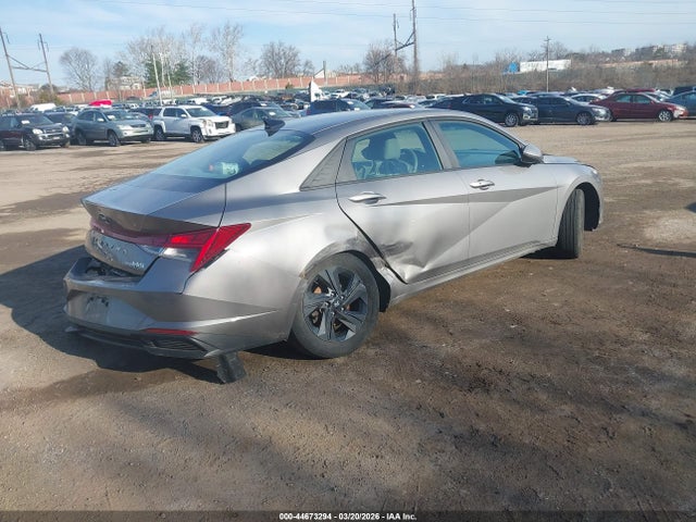 Продаж на аукціоні авто 2022 Hyundai Elantra Hybrid Blue, vin: KMHLM4AJ3NU023817, номер лоту: 44673294