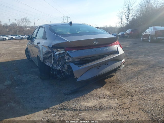 Продаж на аукціоні авто 2022 Hyundai Elantra Hybrid Blue, vin: KMHLM4AJ3NU023817, номер лоту: 44673294