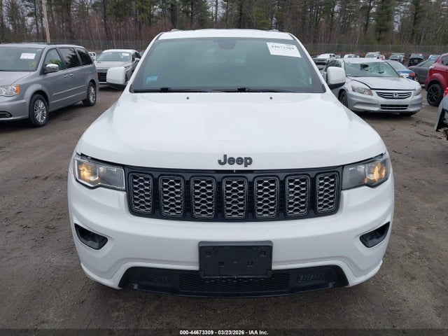 1C4RJFAG0HC704678 Jeep Grand Cherokee Altitude 4x4