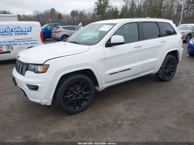 1C4RJFAG0HC704678 Jeep Grand Cherokee Altitude 4x4