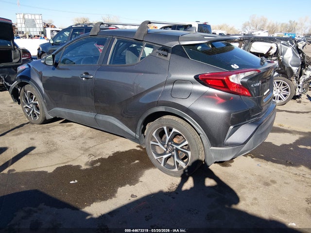 NMTKHMBX1JR004378 Toyota C-hr Xle Premium