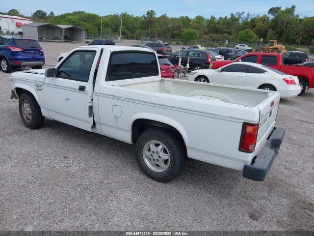 44673335 :رقم المزاد ، 1B7FL26X5RW147345 vin ، 1994 Dodge Dakota مزاد بيع