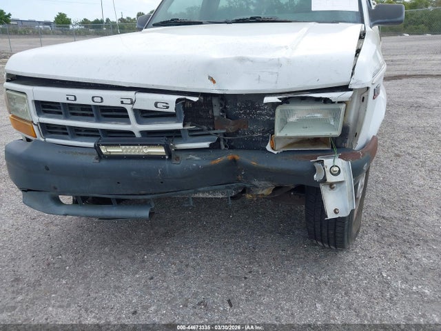 44673335 :رقم المزاد ، 1B7FL26X5RW147345 vin ، 1994 Dodge Dakota مزاد بيع