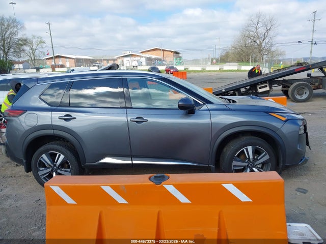 44673375 :رقم المزاد ، 5N1BT3CB5NC717882 vin ، 2022 Nissan Rogue Sl Intelligent Awd مزاد بيع