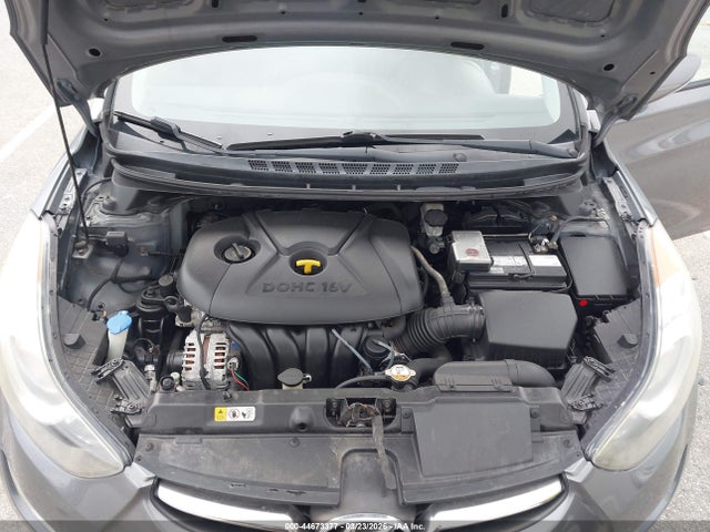 2013 Hyundai Elantra Limited მანქანა იყიდება აუქციონზე, vin: 5NPDH4AE1DH454911, აუქციონის ნომერი: 44673377