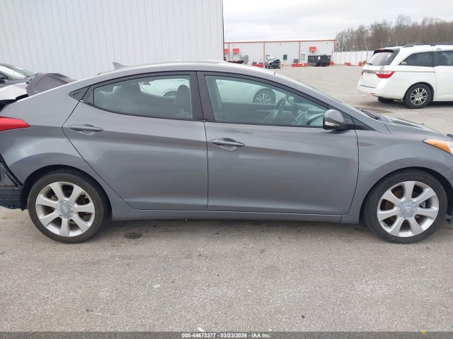 2013 Hyundai Elantra Limited მანქანა იყიდება აუქციონზე, vin: 5NPDH4AE1DH454911, აუქციონის ნომერი: 44673377