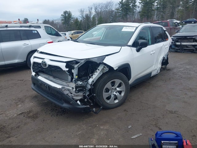 Toyota RAV4 LE 2022 2T3F1RFV2NC279146 Image 2