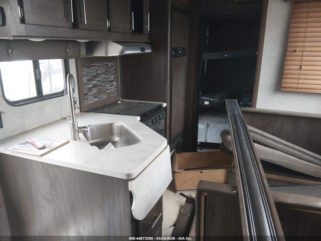 Продаж на аукціоні авто 2018 Cherokee Wolf Pack, vin: 5ZT3CTXB1J1211277, номер лоту: 44673398