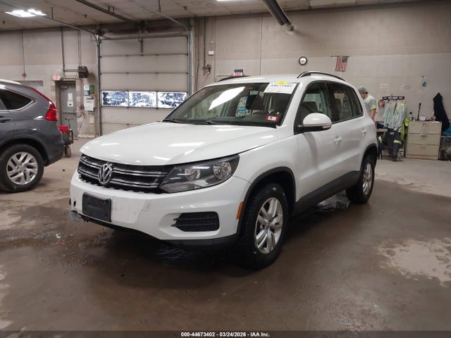 Продаж на аукціоні авто 2016 Volkswagen Tiguan S, vin: WVGBV7AXXGW595263, номер лоту: 44673402