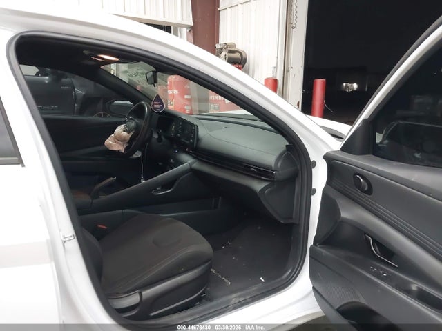 2025 Hyundai Elantra Sel Sport მანქანა იყიდება აუქციონზე, vin: KMHLM4DG4SU007802, აუქციონის ნომერი: 44673430