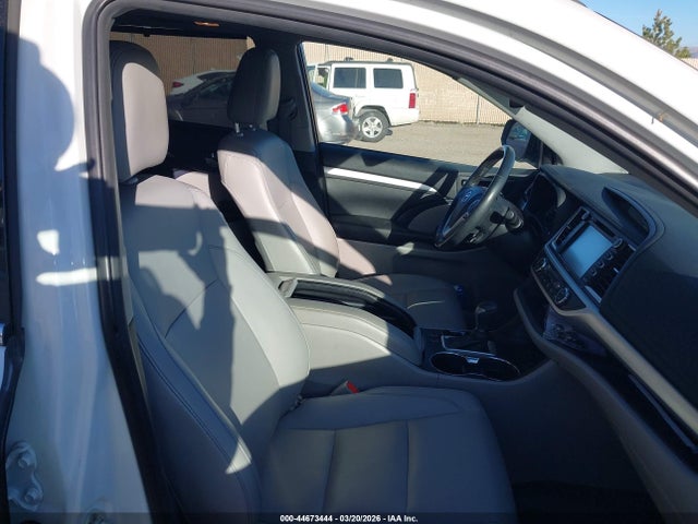 5TDJZRFH7KS598986 Toyota Highlander Xle
