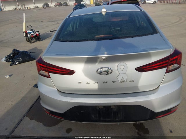 Hyundai ELANTRA SEL 2019 5NPD84LF7KH463387 Image 16