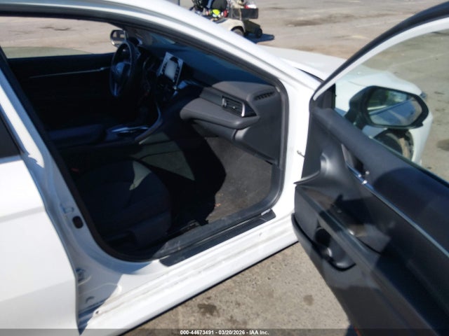 Toyota CAMRY LE 2021 4T1C11AK5MU468686 Image 5