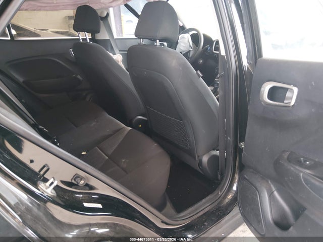 2022 HYUNDAI VENUE KMHRB8A32NU140880 Photo 7