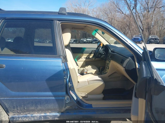 44673551 :رقم المزاد ، JF1SG63628H733130 vin ، 2008 Subaru Forester 2.5x مزاد بيع
