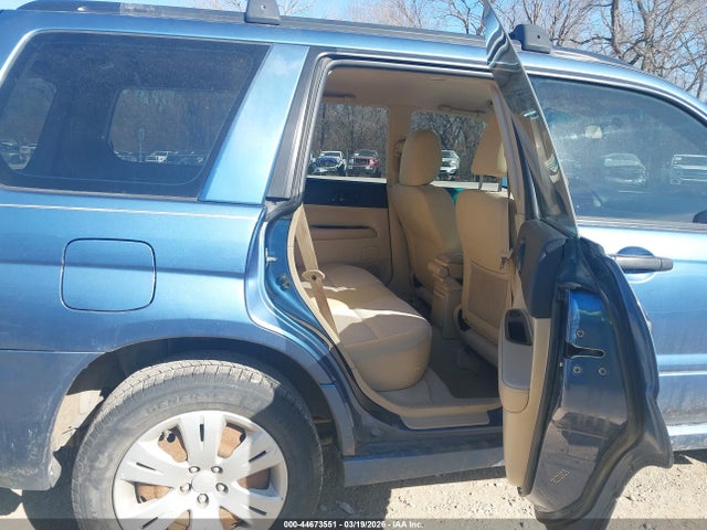 44673551 :رقم المزاد ، JF1SG63628H733130 vin ، 2008 Subaru Forester 2.5x مزاد بيع