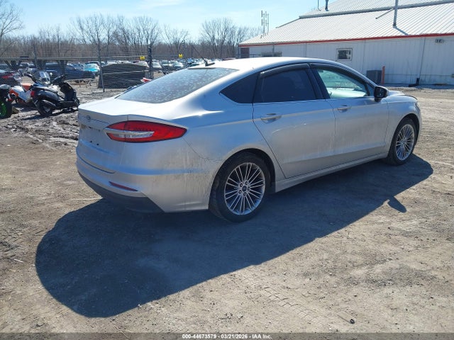Ford FUSION S 2019 3FA6P0G79KR172531 Image 4