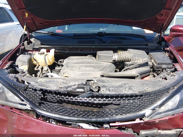 2018 Chrysler Pacifica Touring L მანქანა იყიდება აუქციონზე, vin: 2C4RC1BG5JR322316, აუქციონის ნომერი: 44673586