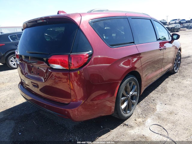 2018 Chrysler Pacifica Touring L მანქანა იყიდება აუქციონზე, vin: 2C4RC1BG5JR322316, აუქციონის ნომერი: 44673586