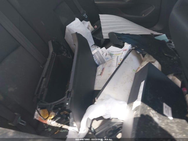 44673593 :رقم المزاد ، 1HGCV1F1XJA242182 vin ، 2018 Honda Accord Lx مزاد بيع