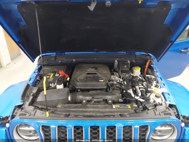 44673617 :رقم المزاد ، 1C4JJXP65NW280491 vin ، 2022 Jeep Wrangler 4xe Unlimited Sahara 4x4 مزاد بيع