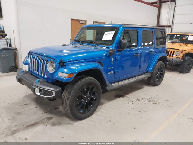 44673617 :رقم المزاد ، 1C4JJXP65NW280491 vin ، 2022 Jeep Wrangler 4xe Unlimited Sahara 4x4 مزاد بيع