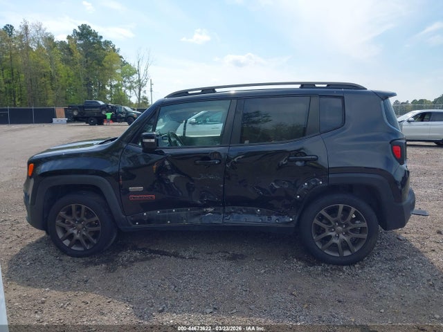 Aukcja sprzedaży 2016 Jeep Renegade 75th Anniversary, vin: ZACCJBBT2GPD87975, numer aukcji: 44673622