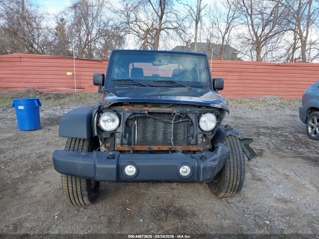 2013 Jeep Wrangler Sport მანქანა იყიდება აუქციონზე, vin: 1C4AJWAG3DL592904, აუქციონის ნომერი: 44673628
