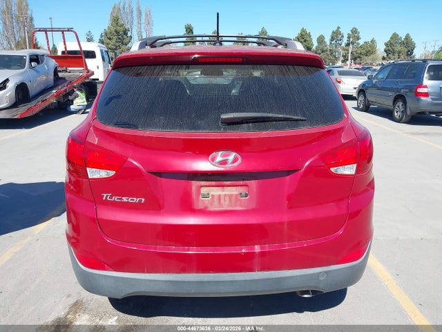KM8JU3AG6EU896886 Hyundai TUCSON SE