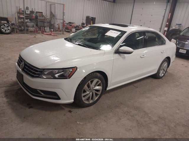 Aukcja sprzedaży 2018 Volkswagen Passat 2.0t Se, vin: 1VWBA7A3XJC003251, numer aukcji: 44673646