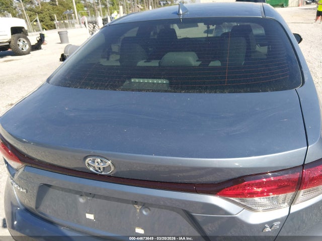 2022 Toyota Corolla Le მანქანა იყიდება აუქციონზე, vin: JTDEPMAE2N3023367, აუქციონის ნომერი: 44673649
