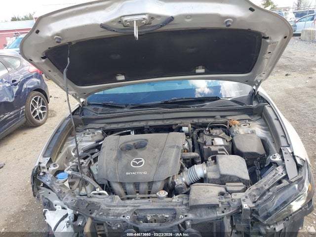 44673660 :رقم المزاد ، 3MVDMBBL2NM401822 vin ، 2022 Mazda Cx-30 Select مزاد بيع