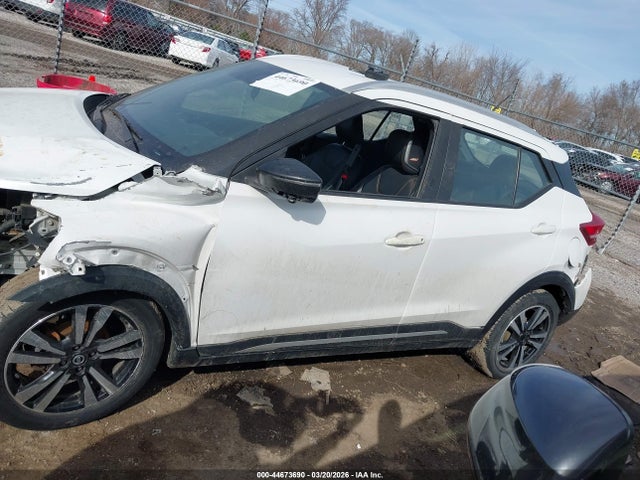 Продаж на аукціоні авто 2019 Nissan Kicks S/sr/sv, vin: 3N1CP5CUXKL531123, номер лоту: 44673690