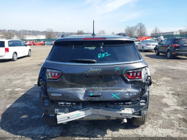 2024 Jeep Compass Latitude 4x4 მანქანა იყიდება აუქციონზე, vin: 3C4NJDBN2RT604765, აუქციონის ნომერი: 44673692