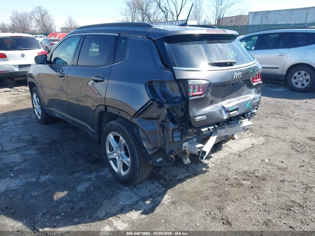 2024 Jeep Compass Latitude 4x4 მანქანა იყიდება აუქციონზე, vin: 3C4NJDBN2RT604765, აუქციონის ნომერი: 44673692