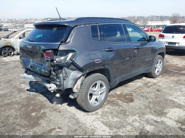 2024 Jeep Compass Latitude 4x4 მანქანა იყიდება აუქციონზე, vin: 3C4NJDBN2RT604765, აუქციონის ნომერი: 44673692