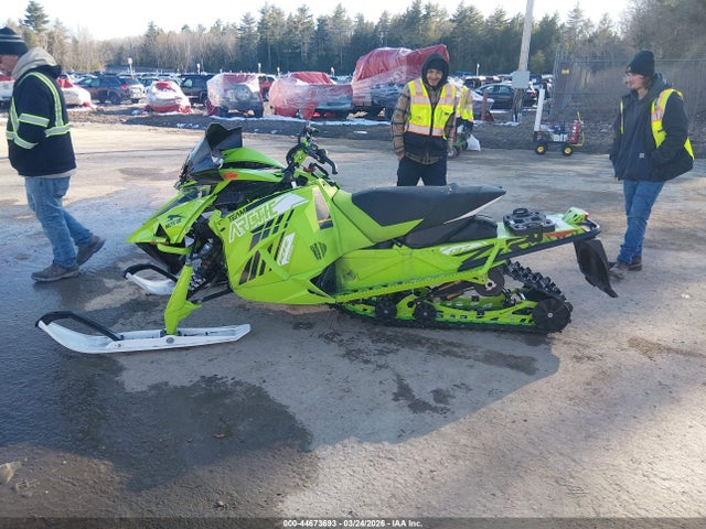 4UF1S2GG2NT100404 Arctic Cat Zr6000
