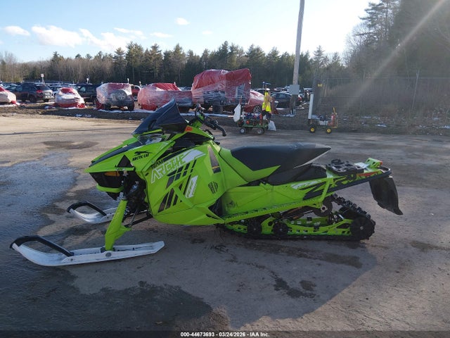 4UF1S2GG2NT100404 Arctic Cat Zr6000