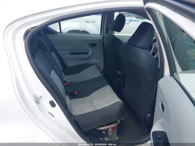 2012 TOYOTA PRIUS C JTDKDTB31C1507266 Photo 7